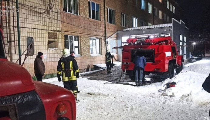 Пожар в больнице на Прикарпатье: свежие данные о состоянии выживших