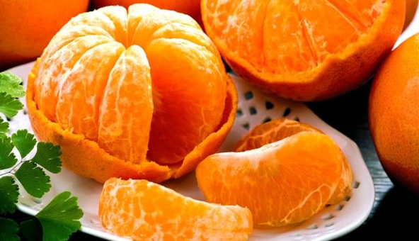 Чем полезны мандарины и кому их нельзя есть