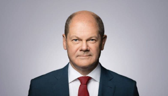 Новые вызовы для Европы: канцлер Германии вспомнил Украину в новогоднем поздравлении