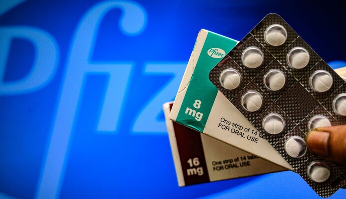 Від COVID-19 можна лікуватися вдома: Британія схвалила рятівну пігулку