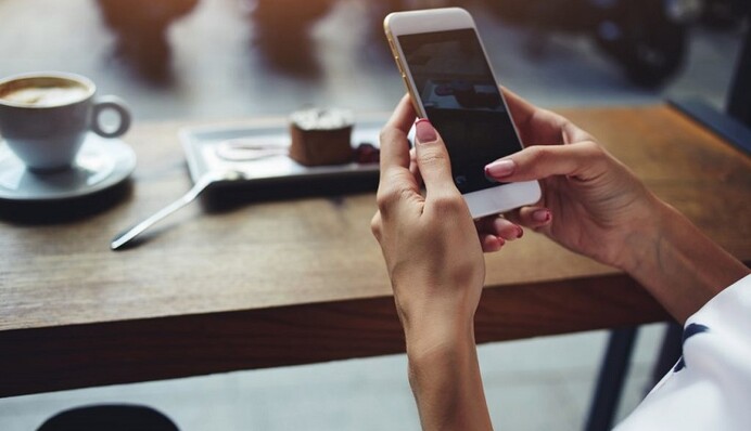 У заробітчан у Польщі виманюють великі суми: які 5 схем використовують шахраї