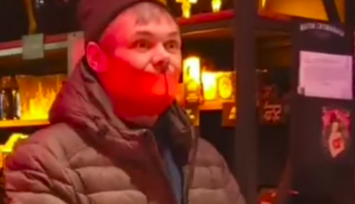 У Маріуполі відвідувач бару влаштував скандал через українську мову: відео