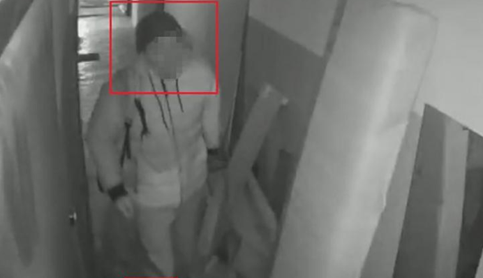 В Киеве поймали опытного квартирного вора: фото