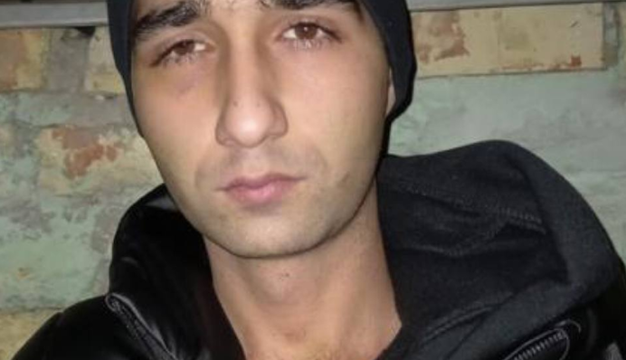 В центре Киева девушка стала жертвой банды уличных воров: фото задержанных