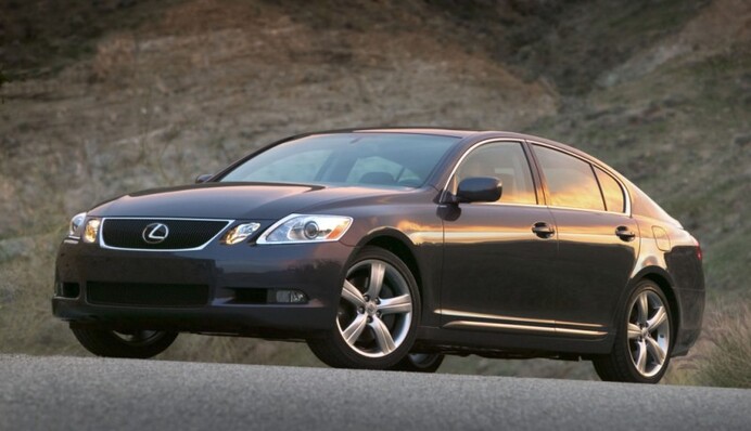 Названы лучшие семейные седаны по цене до 15 тысяч долларов