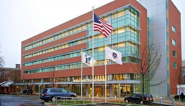 Жінка після педикюру залишилася без ноги й отримала велику суму: фото