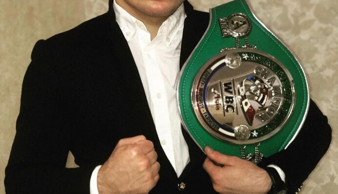 10 дней провел в коме: в России боксер умер после жуткого нокаута, видео