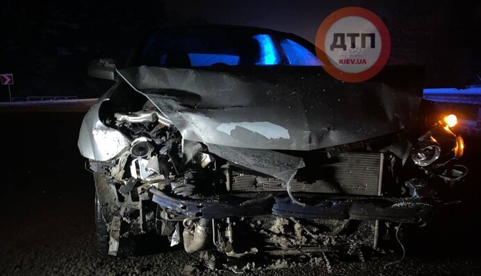 Під Києвом п'яний водій влаштував серйозну ДТП, є постраждалі: фото