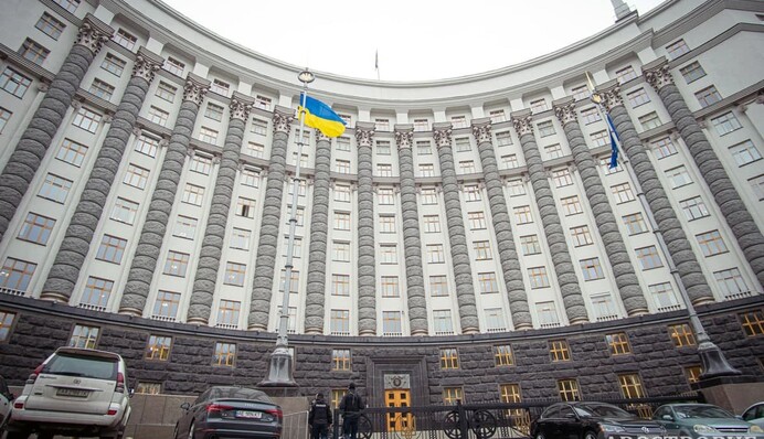 Кабмін анонсував підвищення пенсій у 2022-му: названо п'ять категорій українців