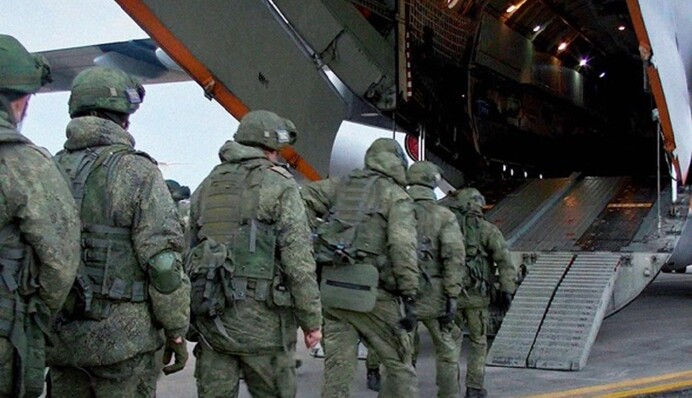 Россия дает заднюю: в Казахстане начался вывод войск ОДКБ