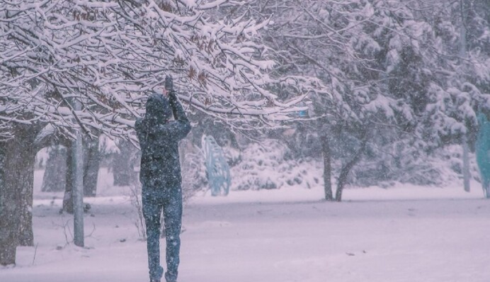 Может остановиться транспорт: в Киеве объявили штормовое предупреждение