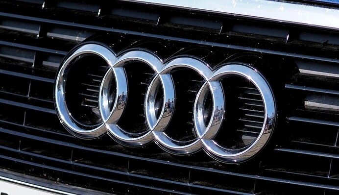 Деякі навіть подешевшали: як змінилися ціни на найпопулярніші авто в Україні за 15 років