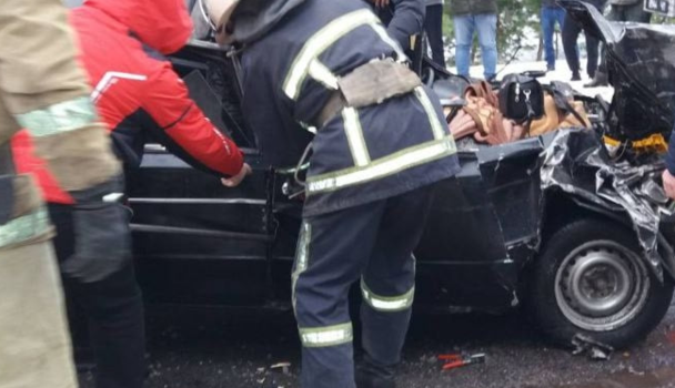 Під Харковом сталася серйозна ДТП: поранено матір з дитиною та розбито п'ять авто, фото