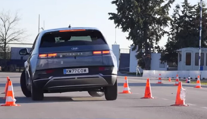 Корейский электромобиль на 