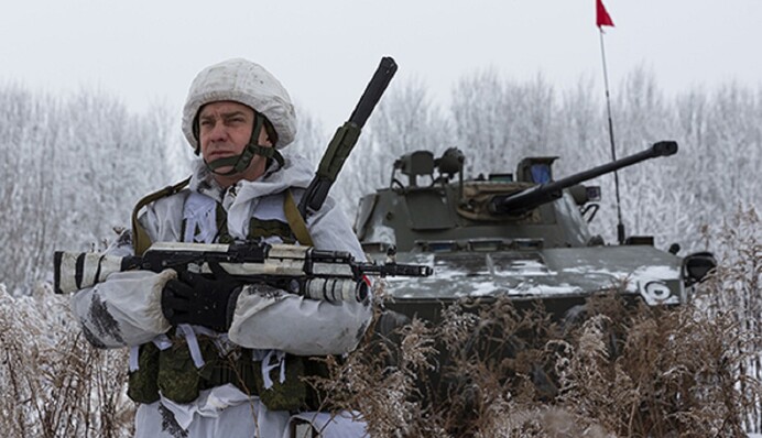 У Білорусь стягуються російські війська: у РФ пояснили причину