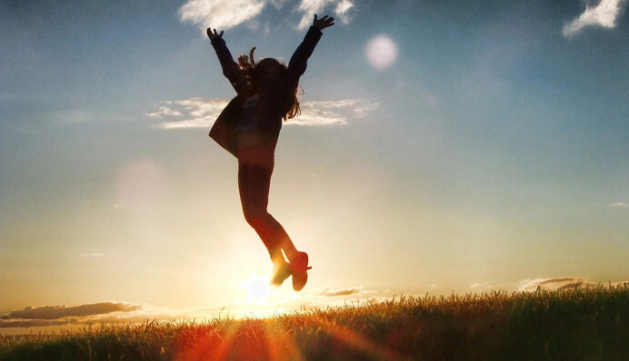 Затягне у вир удачі: шість знаків Зодіаку досягнуть успіху вже взимку