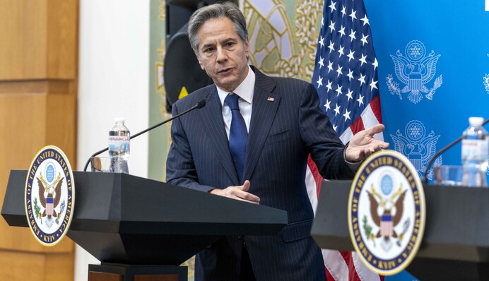 Блинкен анонсировал консультации США и Украины после встречи с Лавровым: что известно