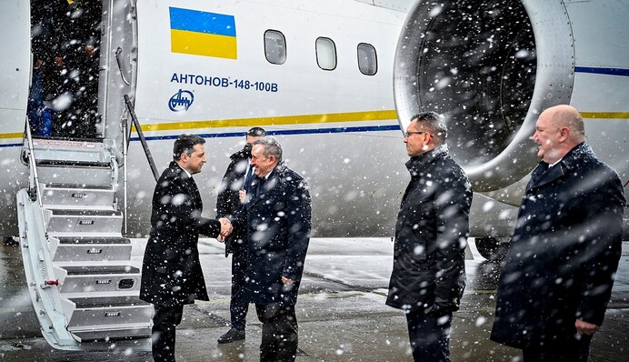 Обговорять загрозу з боку Росії: Зеленський проводить зустріч з президентом Польщі