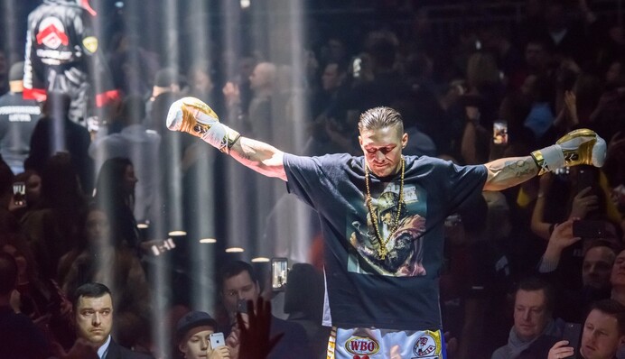 Реванш Усіка та Джошуа перебуває під загрозою зриву: названо причину