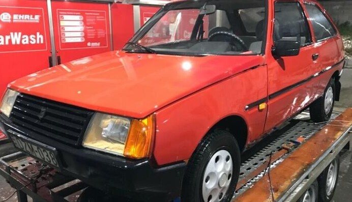 Простояла в гараже 20 лет: в Европе нашли идеальную 