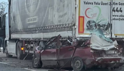 Без шансів на порятунок: під Києвом у страшній ДТП із фурою загинули троє людей, фото