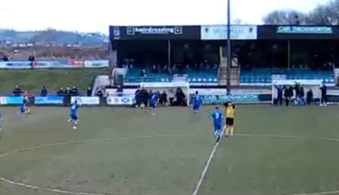 В Англии забили гол фантастическим ударом в девятку: видео шедевра