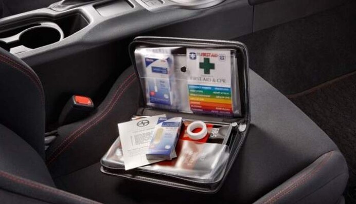 За невідповідність можна отримати штраф: що має бути в автомобільній аптечці