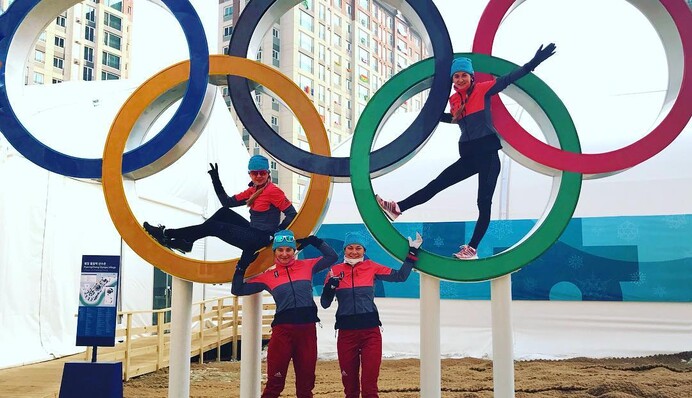 Китайцы жестко поглумились над российскими лыжниками на Олимпиаде-2022: фото