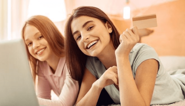 Волкер відкрив у Києві Американський університет: скільки коштує навчання