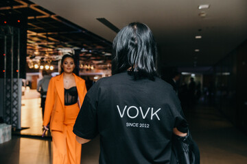 "10 лет вместе": бренд женской одежды VOVK организовал грандиозный праздник