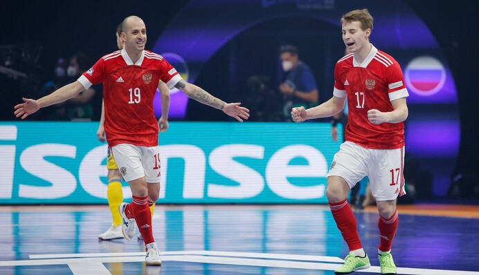 Украина в фантастическом матче проиграла России в полуфинале чемпионата Европы