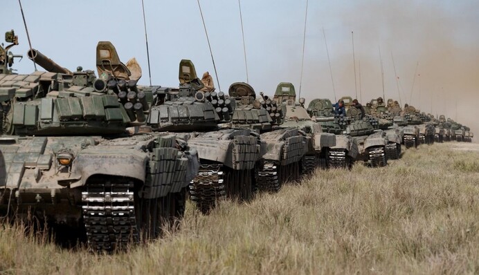 Украина озвучила численность войск РФ у своих границ