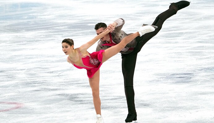 Них**а не поняла: российская фигуристка выставила себя посмешищем, видео