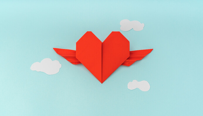 Валентинки ко Дню влюбленных: как прикольно подписать открытку