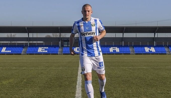 Украинский футболист попал в аварию в Испании: видео