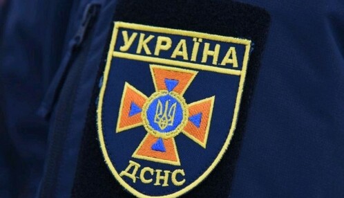 Обострение на Донбассе: под обстрел попали украинские спасатели, есть пострадавшие