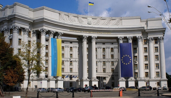 Наслідки розуміють усі: реакція України на можливе визнання Росією незалежності 