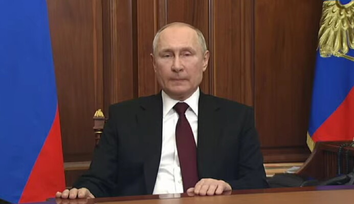 Путін оголосив "ДНР" та "ЛНР" "незалежними": відео