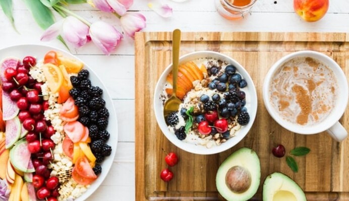 Гастроэнтеролог назвала пять основных принципов здорового питания