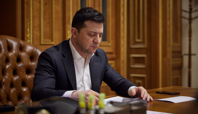 Зеленський звернувся до росіян: один крок може стати початком великої війни