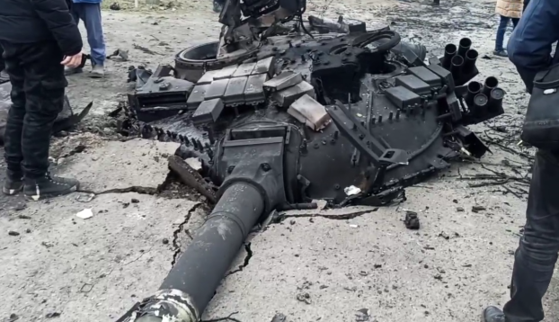 У Мелітополі ЗСУ знищили танк ворога: момент потрапив на відео