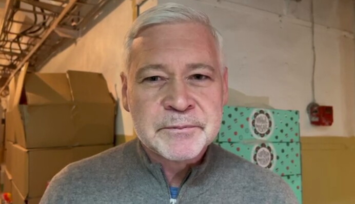 Оккупанты убивают мирных украинцев: в Харькове заживо сгорела семья из пяти человек