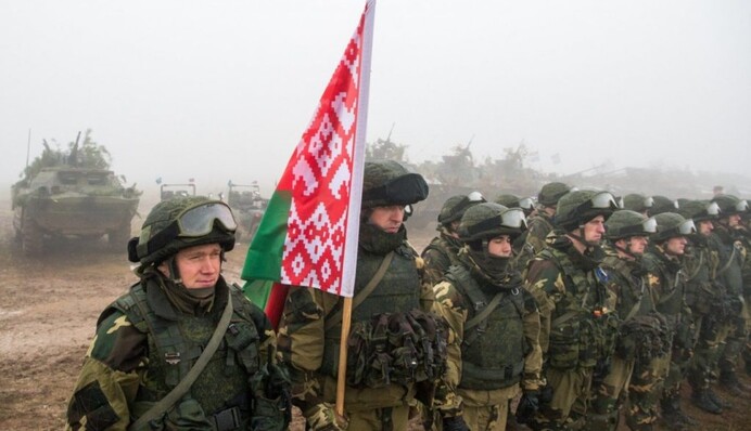 Ніж у спину: війська Білорусі зайшли на територію України