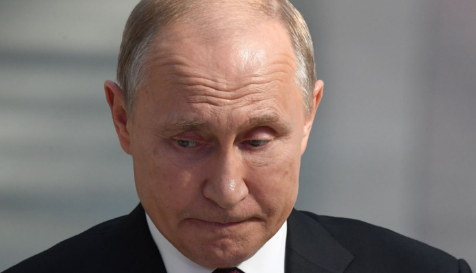 Российский бизнесмен назначил награду в 1 млн за голову Путина: он - военный преступник