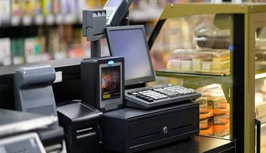 Снять деньги без банкомата можно в аптеках, магазинах и на заправках: список доступных мест