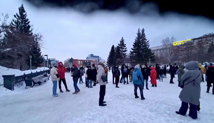 У Росії люди вийшли на мітинг проти війни в Україні: відео