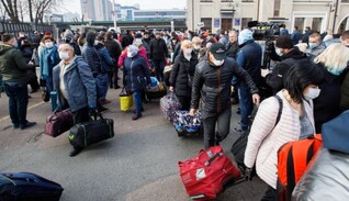 У Маріуполі анонсували евакуацію населення: все, що потрібно знати