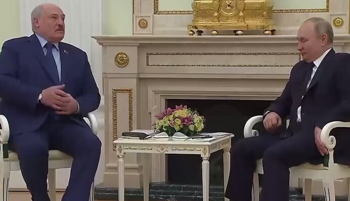 Lukashenko made a visit to Moscow to meet Putin