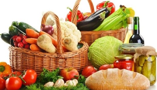 Запасов хватает: украинцам рассказали, на сколько еще хватит продуктов