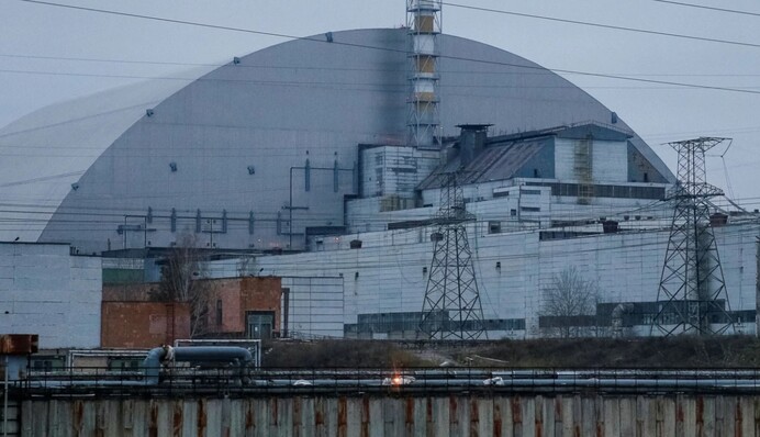 У Чорнобильській зоні спалахнули потужні пожежі: рятувальники не можуть загасити спалах